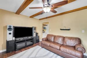 427 WASHINGTON AVENUE, OSPREY, FL 34229 Sold 04/07/25