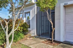 302 YORK DALE DRIVE, RUSKIN, FL 33570 Sold 12/20/24