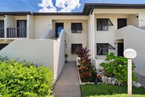 4540 LONGWATER CHASE #41, SARASOTA, FL 34235 Sold 01/13/25