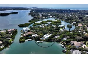 241 CEDAR PARK CIRCLE, SARASOTA, FL 34242 Sold 12/20/24