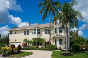 4405 DOLPHIN LANE, PALMETTO, FL 34221 Sold 11/12/24