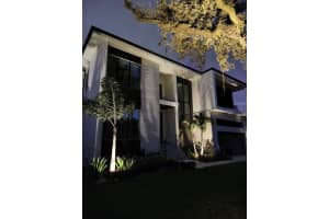 214 S Renellie Dr, TAMPA