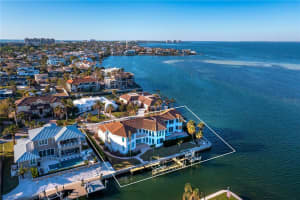 596 YAWL LANE, LONGBOAT KEY, FL 34228 Sold 02/25/25