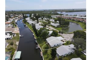 4617 MOUNT VERNON DRIVE, BRADENTON, FL 34210 Sold 12/03/24