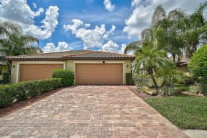 224 BABBLING BROOK RUN, BRADENTON, FL 34212 Sold 05/27/25