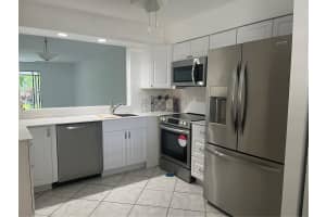 124 PINEHURST DRIVE, BRADENTON, FL 34210 Sold 11/29/24