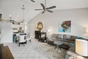 6570 FAIRWAY GARDENS DRIVE, BRADENTON, FL 34203 Sold 11/21/24