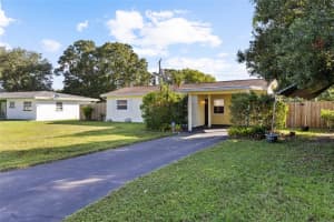 1926 CRAMPTON AVENUE, SARASOTA, FL 34235 Sold 01/15/25