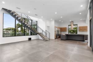 1160 CENTER PLACE, SARASOTA, FL 34236 Sold 12/04/24