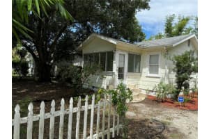 2391 10TH STREET, SARASOTA, FL 34237 Sold 10/15/24