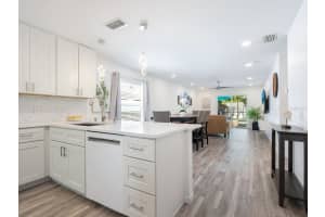 2535 BROWNING STREET, SARASOTA, FL 34237 Sold 12/06/24