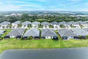 2942 TRUSTEE AVENUE, SARASOTA, FL 34243 - MLS#MFRA4622162