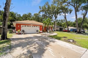 1012 HUBBEL ROAD, BRADENTON, FL 34208 Sold 12/30/24