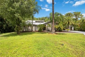 9219 59TH AVENUE, BRADENTON, FL 34202 Sold 05/27/25