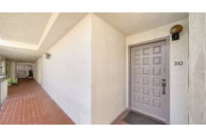 1945 GULF OF MEXICO DRIVE, LONGBOAT KEY, FL 34228 Sold 07/22/25