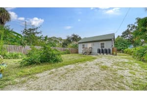 1392 46TH STREET, SARASOTA, FL 34234 Sold 12/12/24
