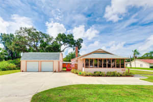 1712 51ST AVENUE, BRADENTON, FL 34203 Sold 01/21/25