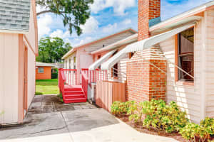 1712 51ST AVENUE, BRADENTON, FL 34203 Sold 01/21/25
