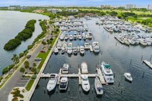 2600 HARBOURSIDE DRIVE, LONGBOAT KEY, FL 34228 Sold 01/31/25