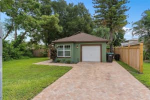 1861 CLOVERLAWN AVENUE, ORLANDO, FL 32806 Sold 12/04/24