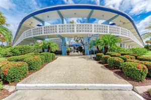 475 BENJAMIN FRANKLIN DRIVE, SARASOTA, FL 34236 Sold 12/06/24