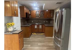 226 AMHERST AVENUE, SARASOTA, FL 34232 Sold 12/19/24