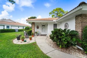 5607 GARDEN LAKES DRIVE, BRADENTON, FL 34203 Sold 12/02/24