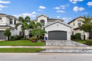 4451 KENSINGTON CIRCLE, NAPLES, FL 34119 Sold 12/05/24