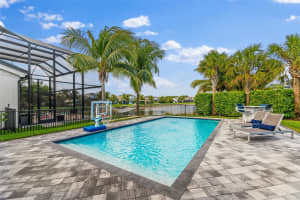 4451 KENSINGTON CIRCLE, NAPLES, FL 34119 Sold 12/05/24