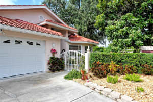 5808 LAKESIDE WOODS CIRCLE, SARASOTA, FL 34243 Sold 11/27/24