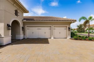 8222 PAVIA WAY, BRADENTON, FL 34202 Sold 11/08/24