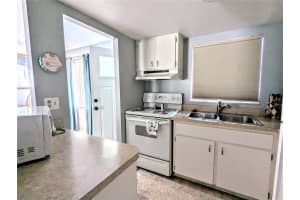 5933 17TH STREET, BRADENTON, FL 34207 Sold 07/16/25