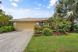 4623 CLASSIQUE DRIVE, SARASOTA, FL 34243 Sold 11/20/24