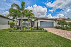 18123 HARWICH PLACE, BRADENTON, FL 34202 Sold 10/31/24