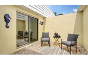 5942 TIDEWOOD AVENUE, SARASOTA, FL 34231 Sold 01/10/25