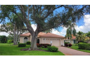 7557 FAIRLINKS COURT, SARASOTA, FL 34243 - MLS#MFRA4622781