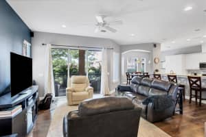 5530 46TH COURT, BRADENTON, FL 34210 Sold 12/19/24