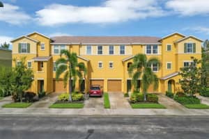 8871 WHITE SAGE LOOP, LAKEWOOD RANCH, FL 34202 Sold 01/10/25