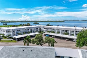 4727 INDEPENDENCE DRIVE, BRADENTON, FL 34210 Sold 11/19/24
