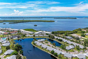 4727 INDEPENDENCE DRIVE, BRADENTON, FL 34210 Sold 11/19/24