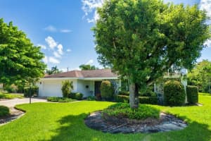 5095 NORTHAMPTON DRIVE, FORT MYERS, FL 33919 Sold 12/23/24