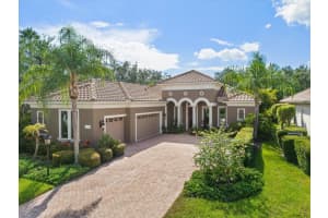7258 LAKE FOREST GLEN, LAKEWOOD RANCH, FL 34202 Sold 12/10/24