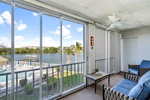 3757 LAKE BAYSHORE DRIVE, BRADENTON, FL 34205 Sold 02/18/25