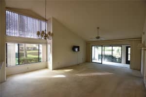 3154 WINDRUSH BOURNE #23, SARASOTA, FL 34235 Sold 04/04/25