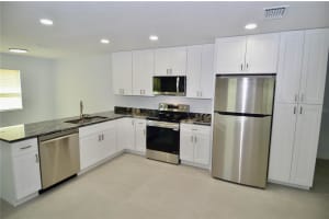 3519 17TH STREET, BRADENTON, FL 34208 Sold 04/29/25