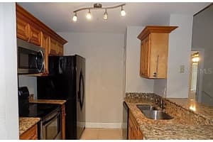 8803 MANOR LOOP, LAKEWOOD RANCH, FL 34202 Sold 03/21/25