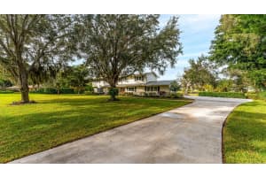 3556 FOREST LAKE DRIVE, SARASOTA, FL 34232 Sold 07/30/25