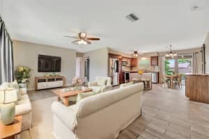 321 PEARL AVENUE, SARASOTA, FL 34243 Sold 12/27/24