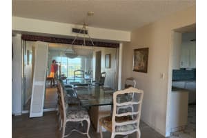 101 BENJAMIN FRANKLIN DRIVE, SARASOTA, FL 34236 - MLS#MFRA4623180
