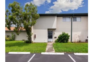 6857 WHITMAN WAY, SARASOTA, FL 34243 Sold 11/25/24